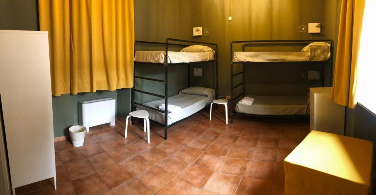 Casa Conte Rosso Hostel Avigliana Bagian luar foto