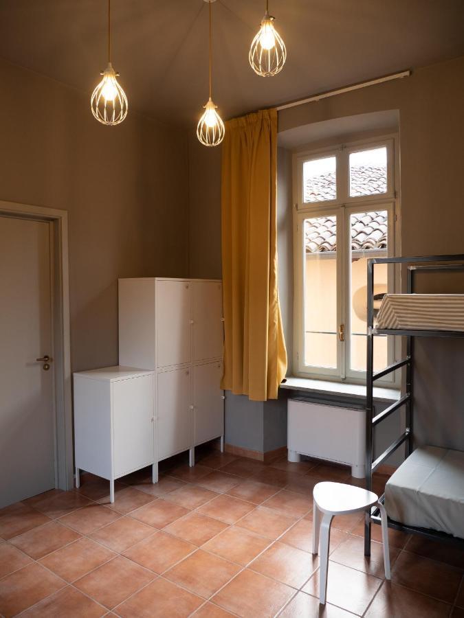 Casa Conte Rosso Hostel Avigliana Bagian luar foto